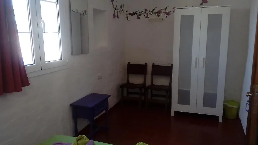 Es Barranco Guest House Ferreries