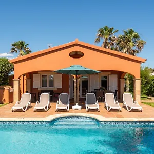 Villa Begonias, Cala'N Bosch (Menorca)